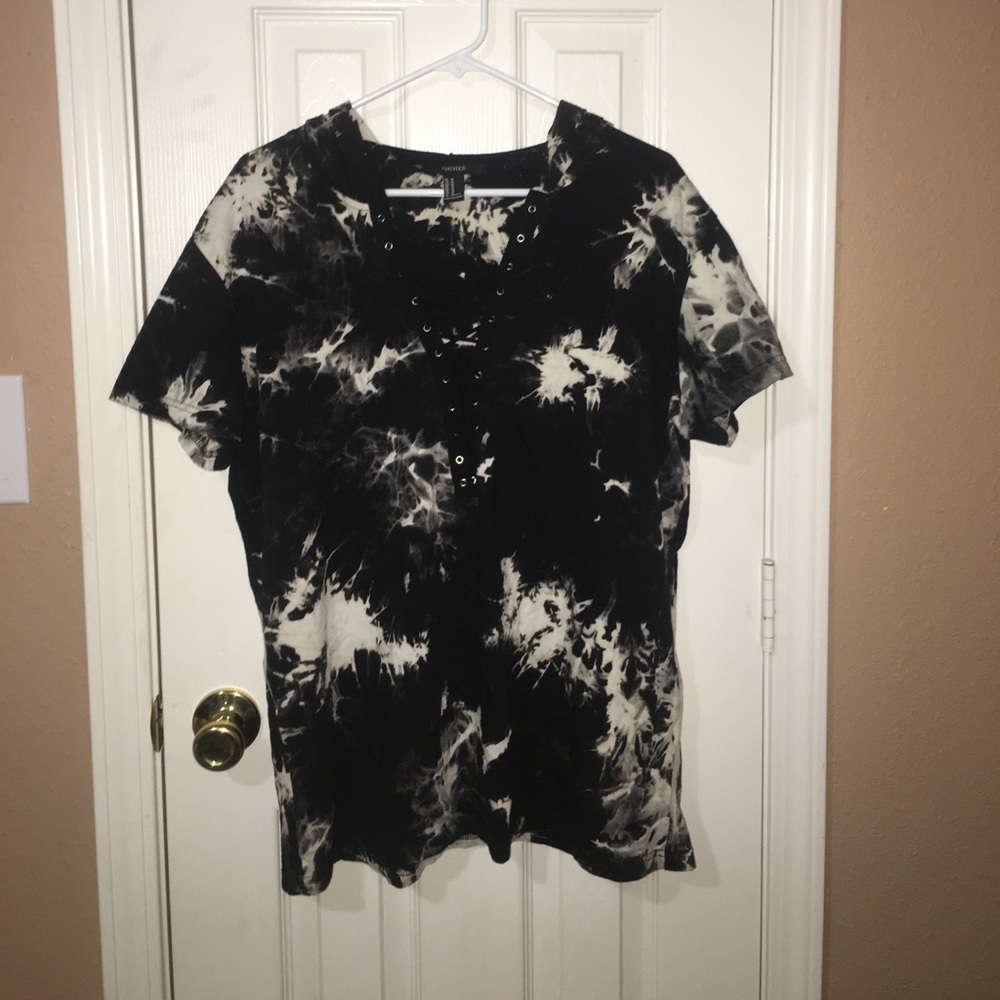Acid wash tee